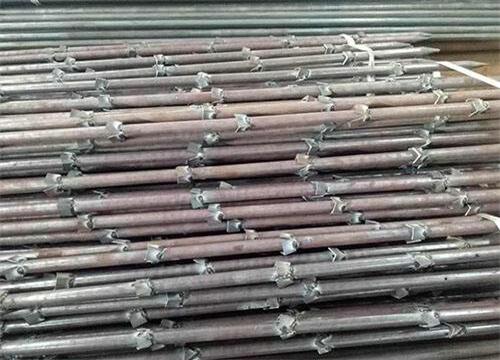 凤泉隧道钢花管